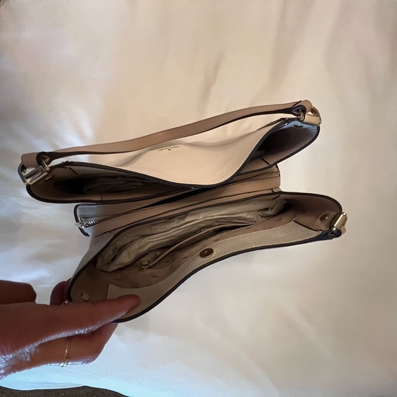 New with tags Kate Spade Leila Medium Triple Compartment Shoulder Bag - Picture 5 of 6